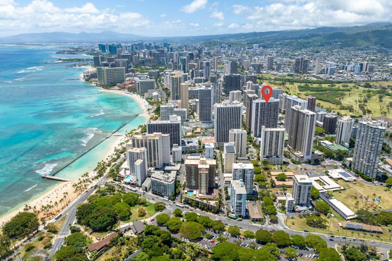 Waikiki Banyan W-Ocean Views With Free Parking! Daire Honolulu Dış mekan fotoğraf