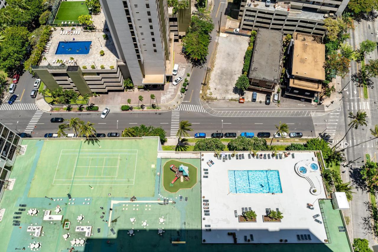 Waikiki Banyan W-Ocean Views With Free Parking! Daire Honolulu Dış mekan fotoğraf
